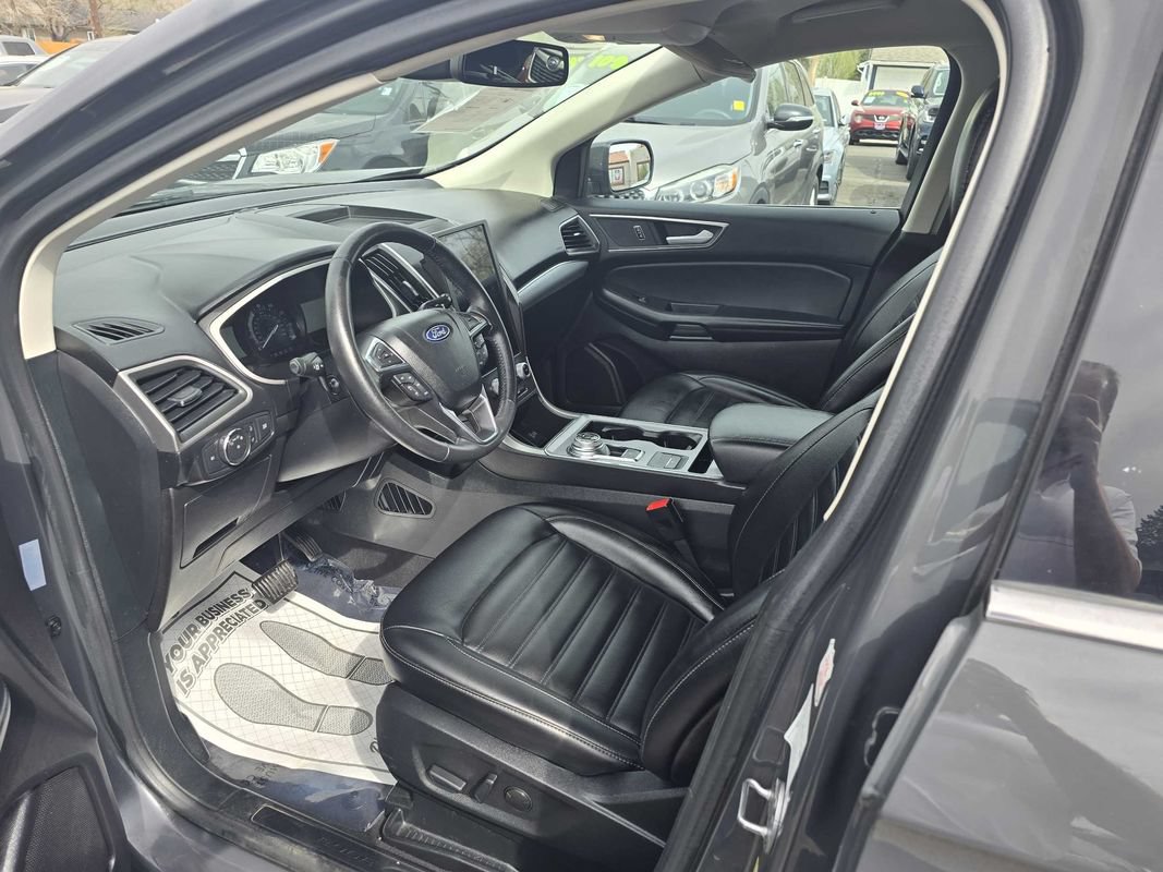 Used 2021 Ford Edge SEL AWD/4WD image 14