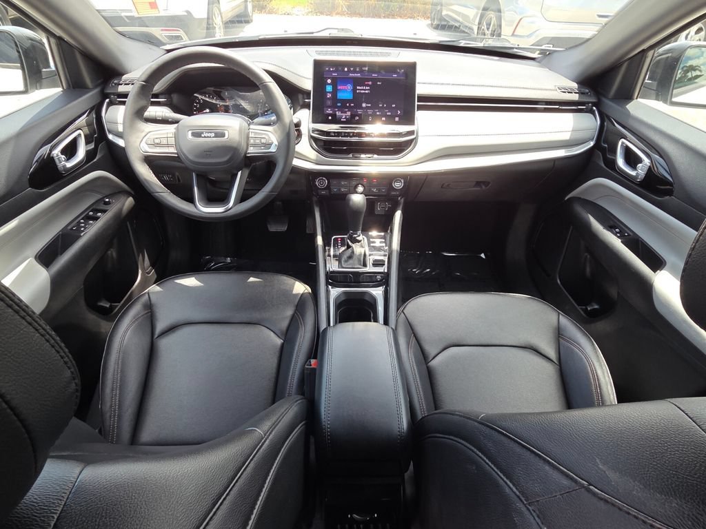 Used 2024 Jeep Compass Limited AWD/4WD image 25