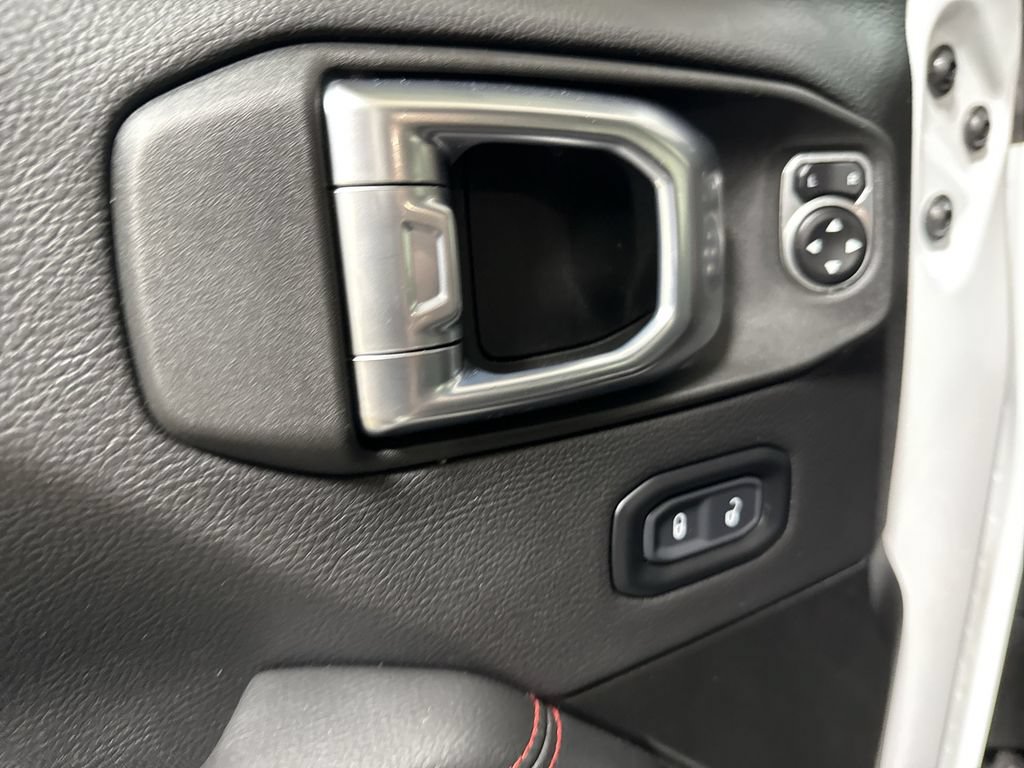 Used 2023 Jeep Gladiator Rubicon w/ LED Lighting Group AWD/4WD image 21