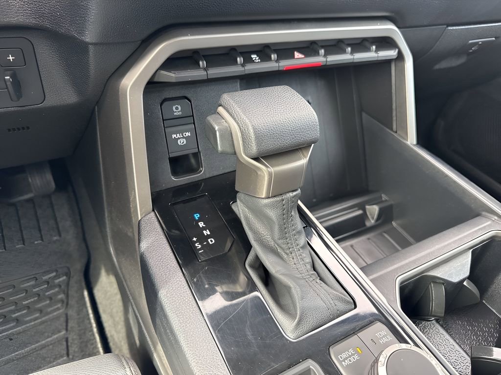 Used 2022 Toyota Tundra SR5 image 15