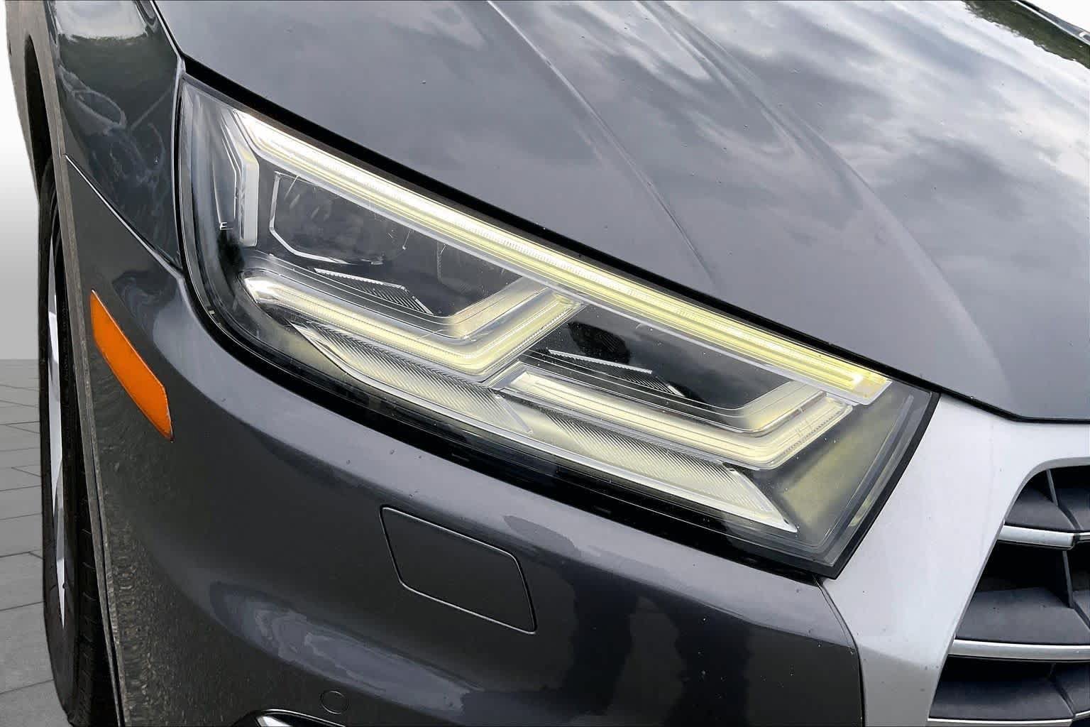 Used 2018 Audi Q5 2.0T Premium Plus w/ Premium Plus Package AWD/4WD image 26