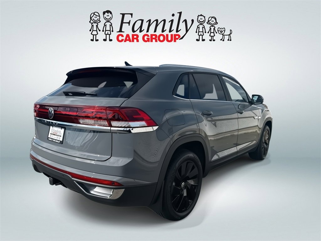 New 2026 Volkswagen Atlas Cross Sport SE image 3