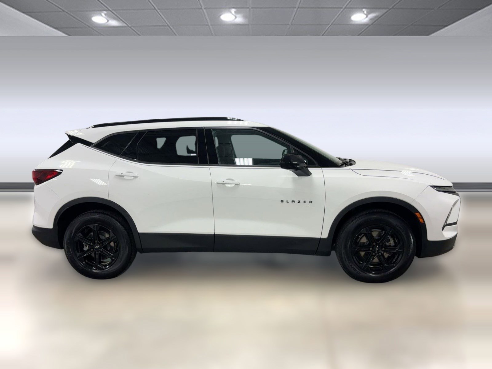 Used 2024 Chevrolet Blazer LT w/ Convenience Package image 6