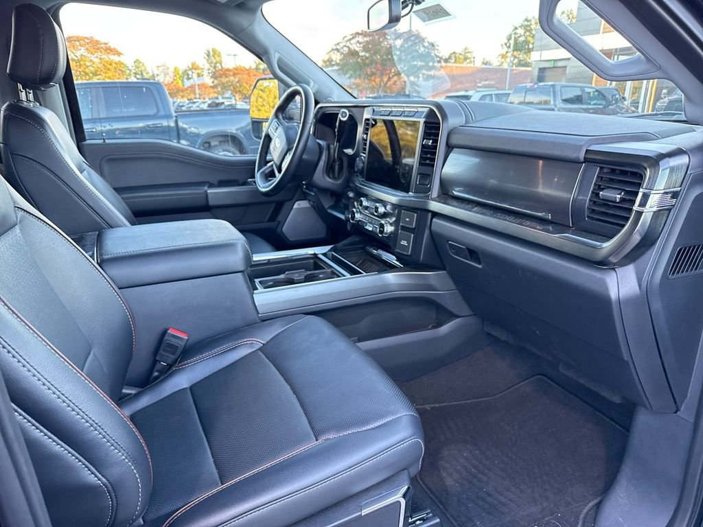 Used 2023 Ford F350 Lariat w/ Lariat Ultimate Package image 33