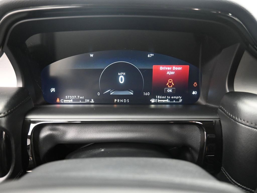 Used 2022 Lincoln Nautilus AWD w/ Premium Package image 14