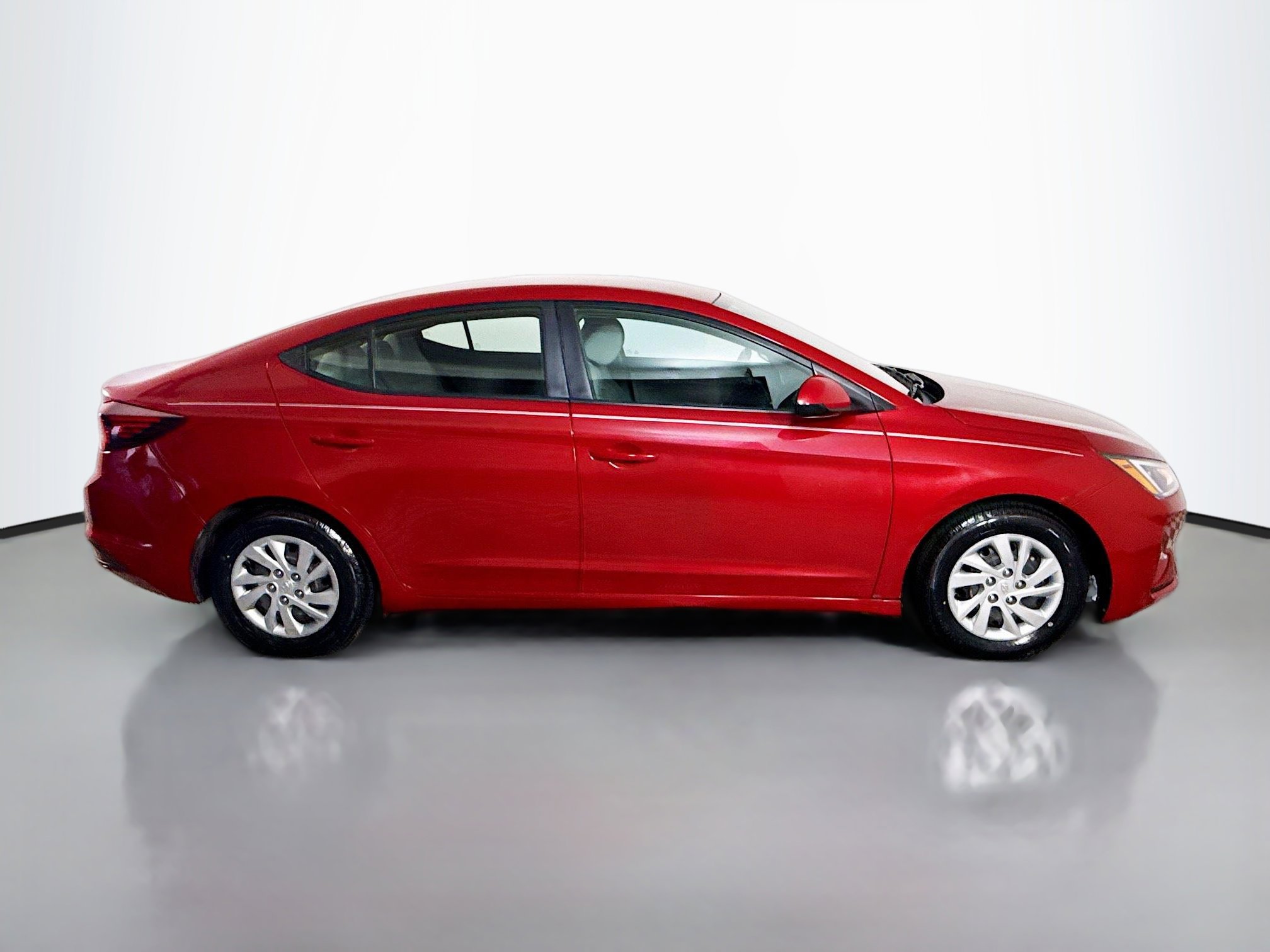 Used 2020 Hyundai Elantra SE image 11