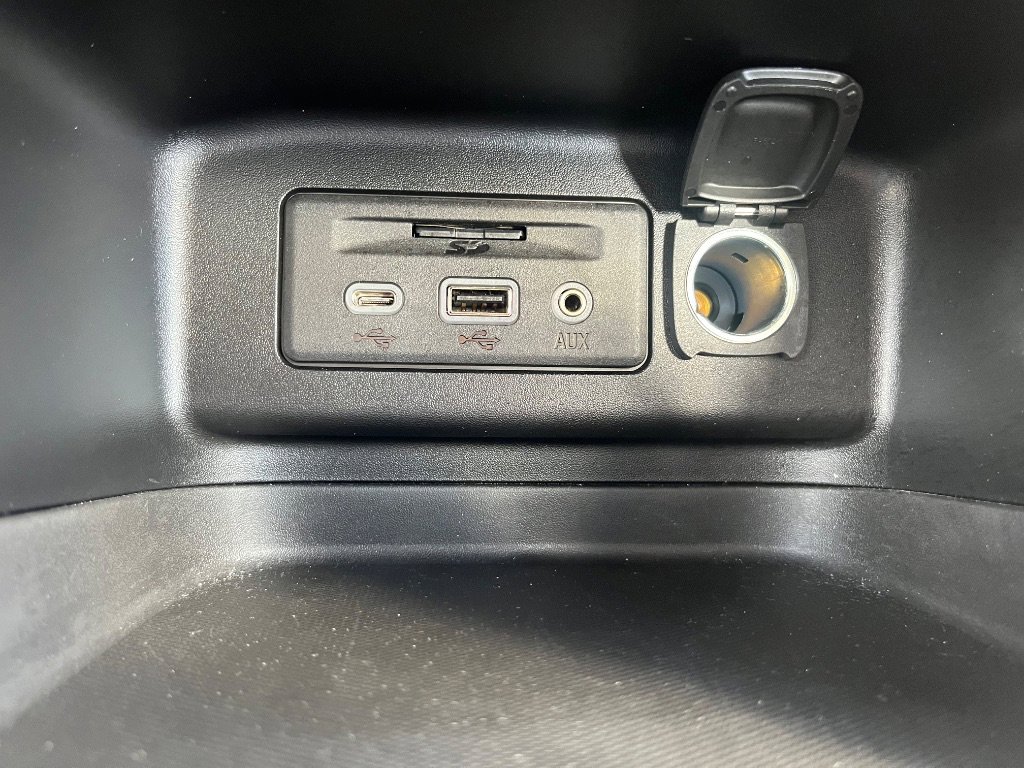 Used 2019 Chevrolet Equinox LT image 24