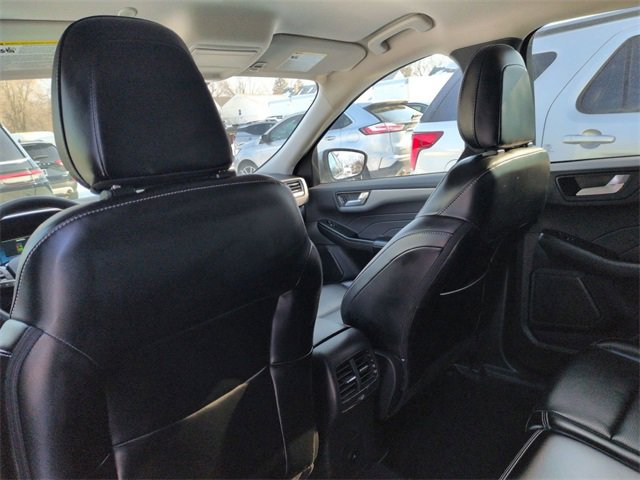 Used 2024 Ford Escape Platinum image 28