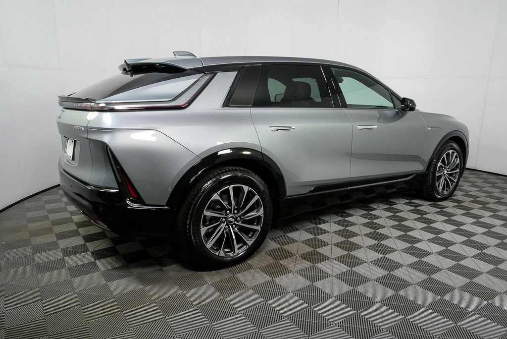 New 2026 Cadillac Lyriq Sport image 28