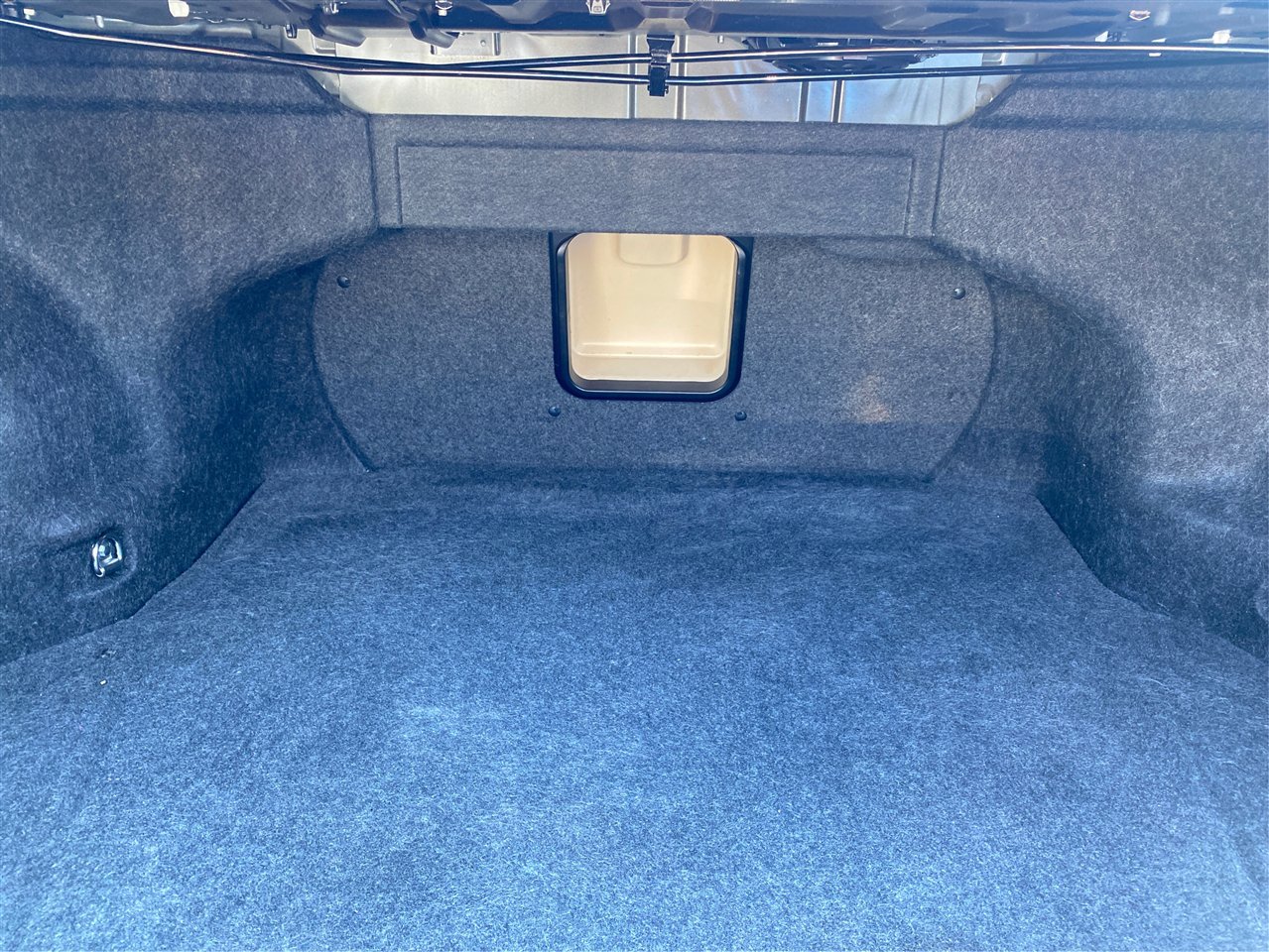 Used 2016 Lexus ES 350 w/ Luxury Package w/Wood Trim image 22