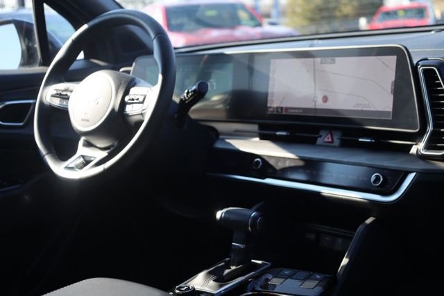 Used 2024 Kia Sportage X-Line w/ X-Line Premium Package image 41