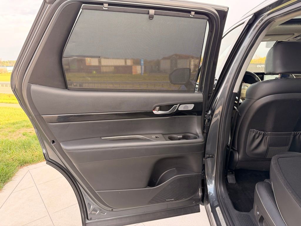 Used 2021 Hyundai Palisade Limited image 39