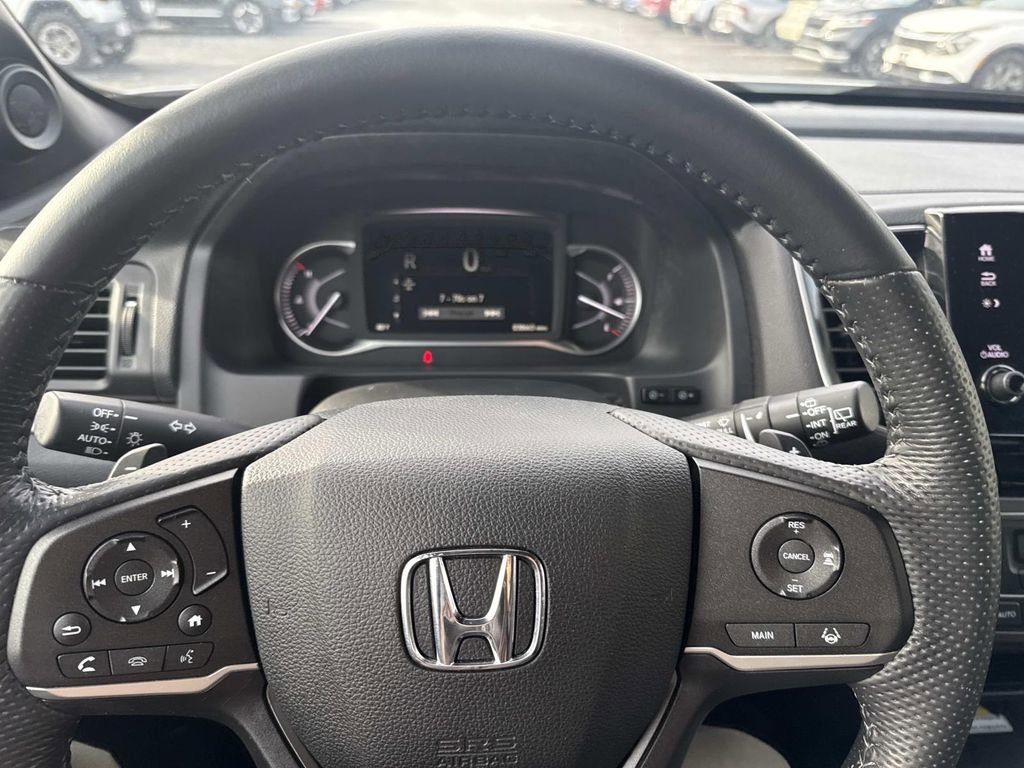 Used 2023 Honda Passport EX-L image 29