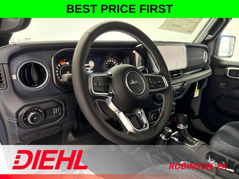 New 2026 Jeep Wrangler Unlimited Sahara AWD/4WD image 19