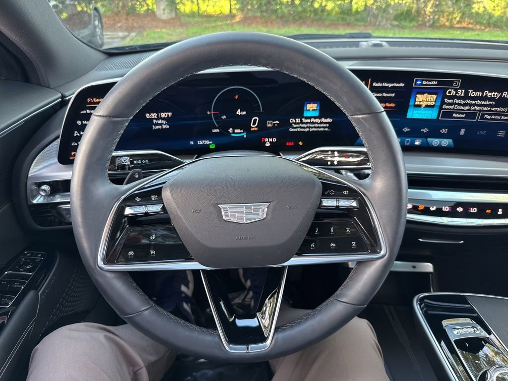 Used 2024 Cadillac Lyriq Sport AWD/4WD image 62