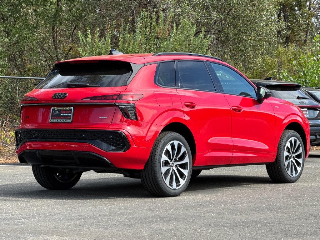 New 2026 Audi Q3 quattro 2.0T AWD/4WD image 5