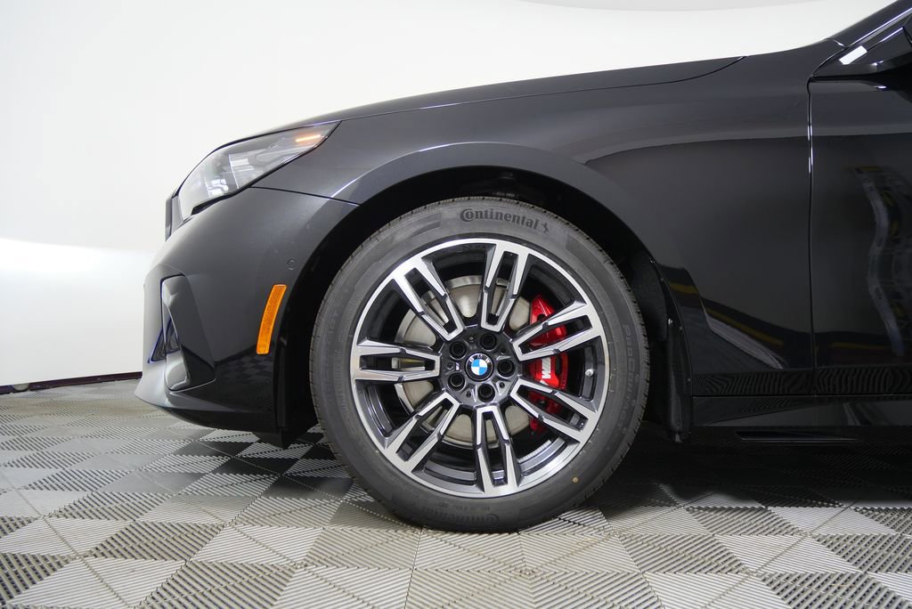 New 2026 BMW 530i w/ M Sport Package image 7