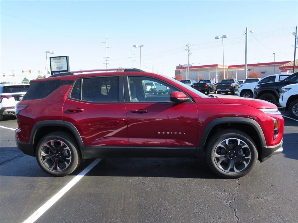New 2026 Chevrolet Equinox LT w/ Convenience Package II image 2