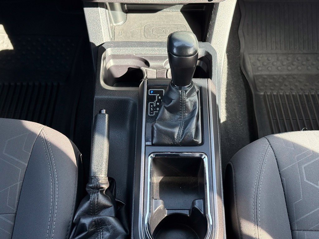 Used 2019 Toyota Tacoma TRD Sport AWD/4WD image 27