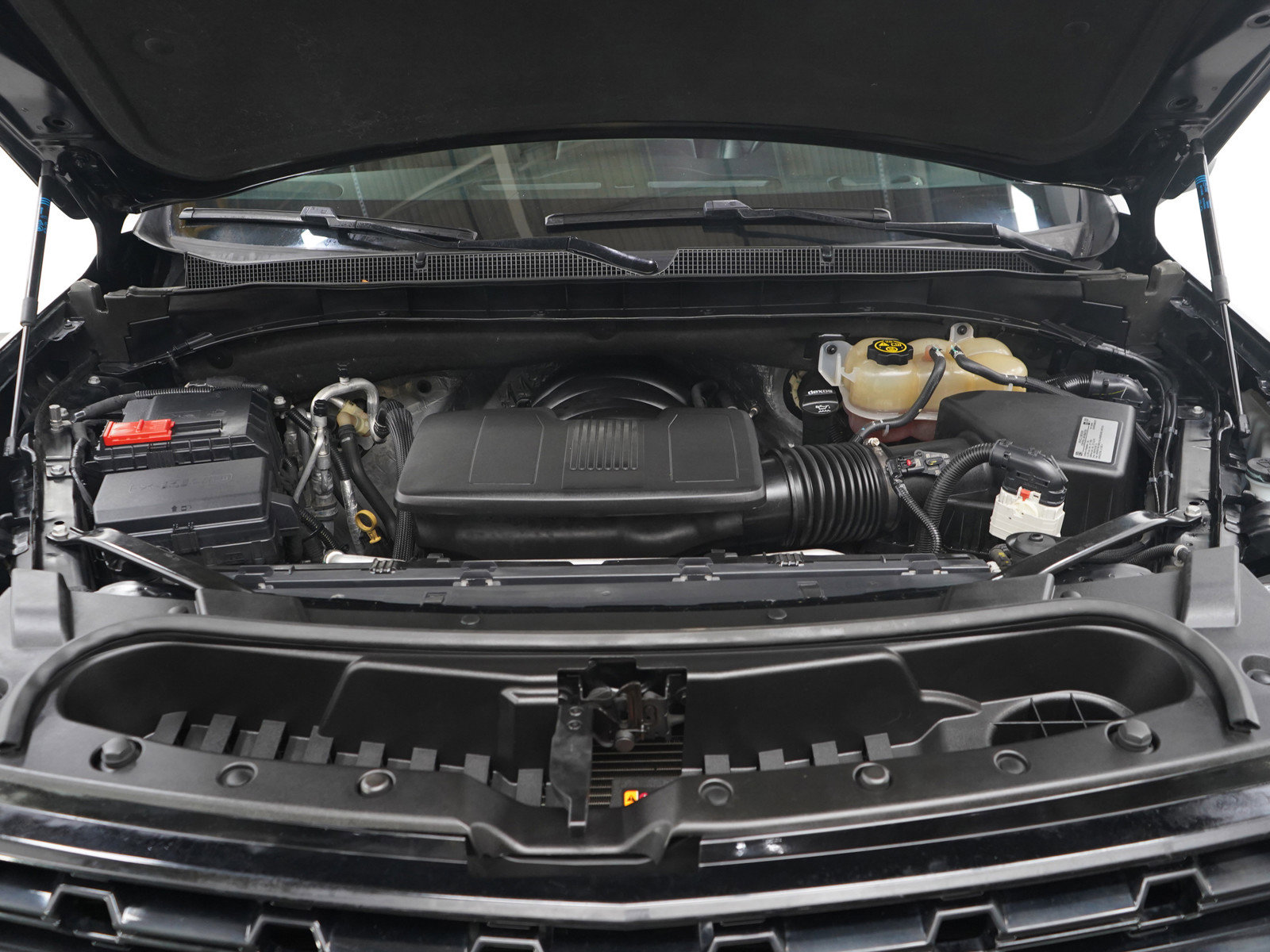 Used 2021 Chevrolet Tahoe Z71 w/ Luxury Package image 35