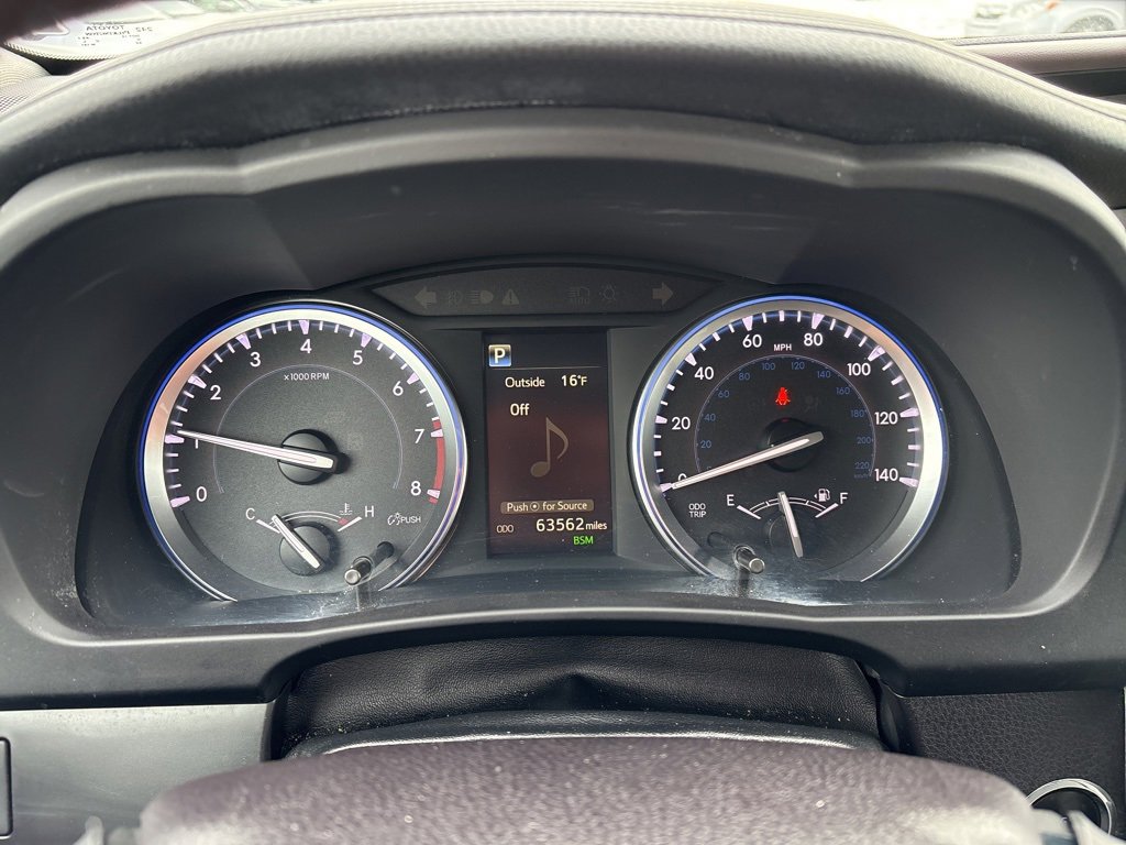 Used 2018 Toyota Highlander XLE image 18