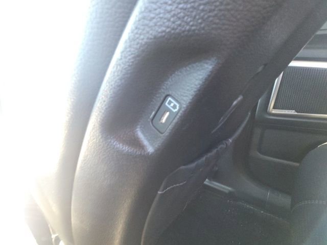 Used 2023 Kia Telluride EX w/ EX Captain's Chair Package image 20