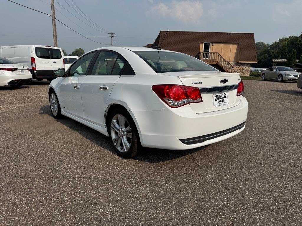 Used 2015 Chevrolet Cruze LTZ w/ Sun, Sound and Sport Package FWD image 7