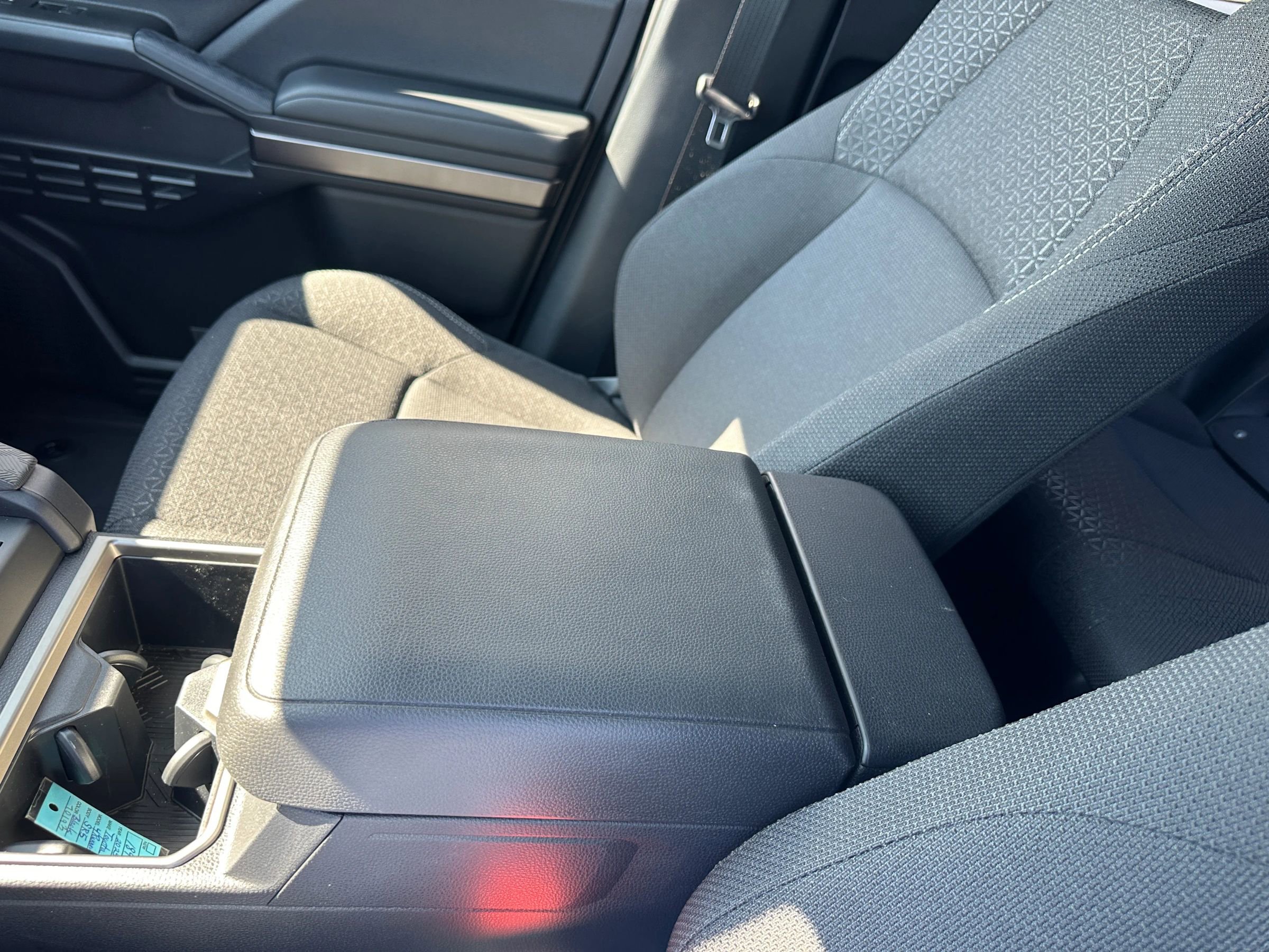 Used 2025 Toyota 4Runner SR5 image 27