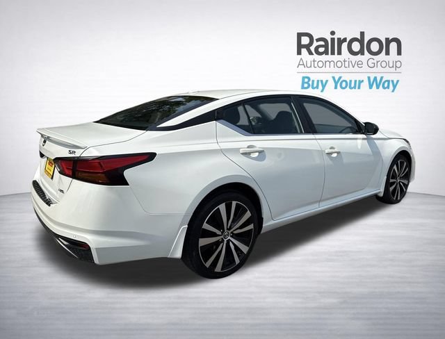 Used 2022 Nissan Altima 2.5 SR AWD/4WD image 7