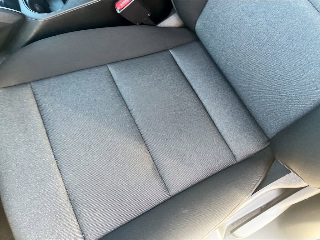 Used 2025 Chevrolet Colorado W/T image 19