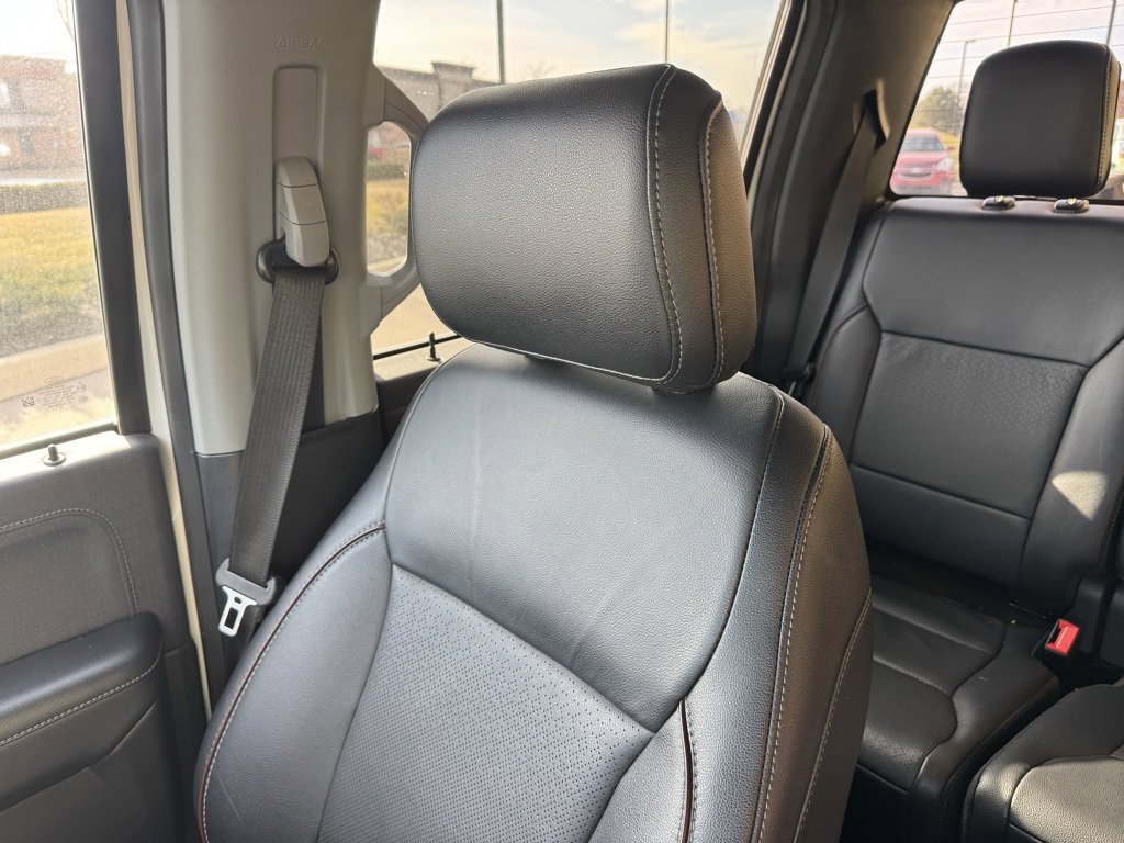 Used 2021 Ford F150 Lariat w/ Max Trailer Tow Package image 10