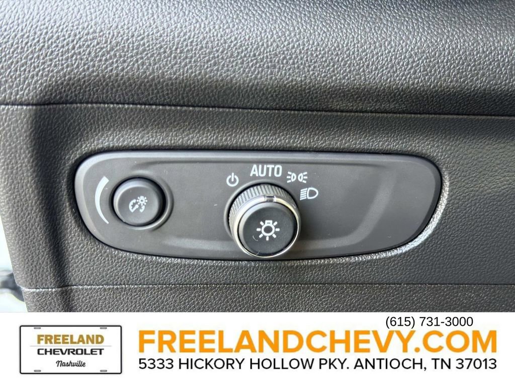 Used 2021 Buick Envision Essence image 26