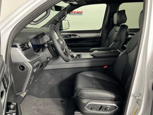 New 2026 Jeep Grand Wagoneer Limited w/ Premium Group II AWD/4WD image 23