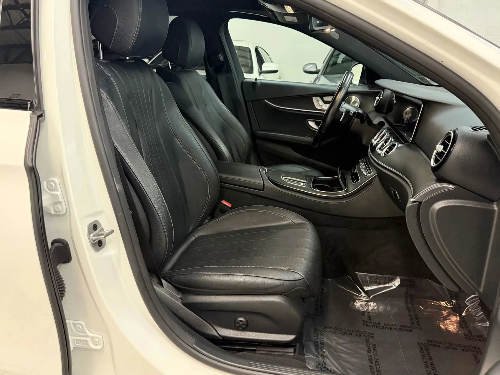 Used 2022 Mercedes-Benz E 350 Sedan w/ AMG Line Exterior image 23