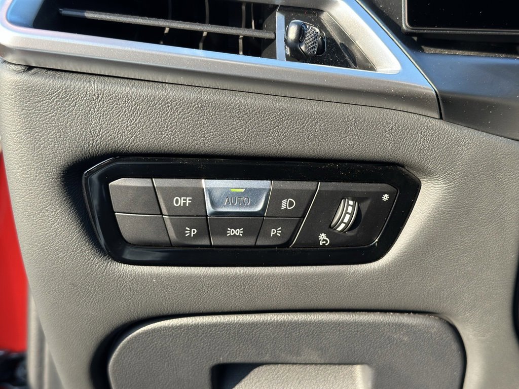 Used 2025 BMW M3 Competition w/ M Carbon Exterior Package image 34