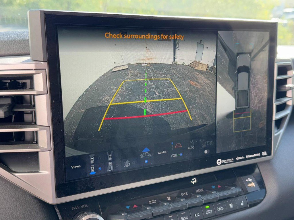 Used 2024 Toyota Tundra Limited image 23