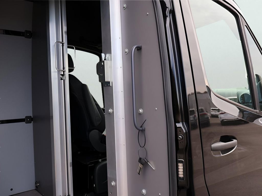 New 2026 Mercedes-Benz Sprinter 144 Cargo image 18