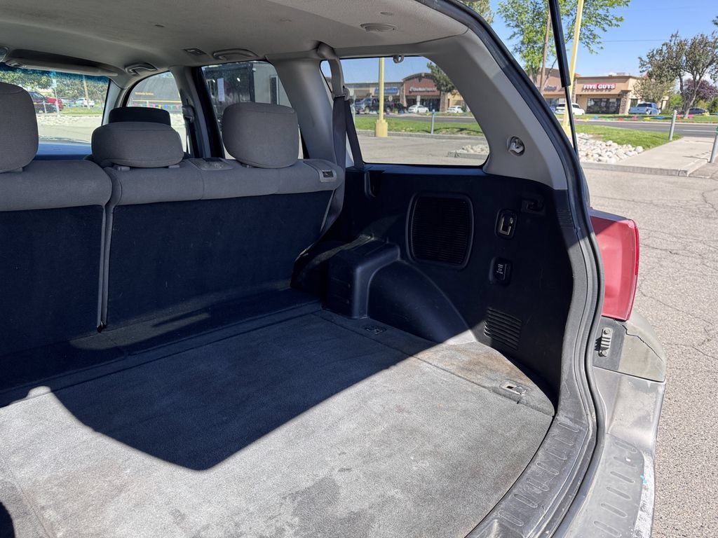 Used 2004 Mitsubishi Endeavor LS AWD/4WD image 50