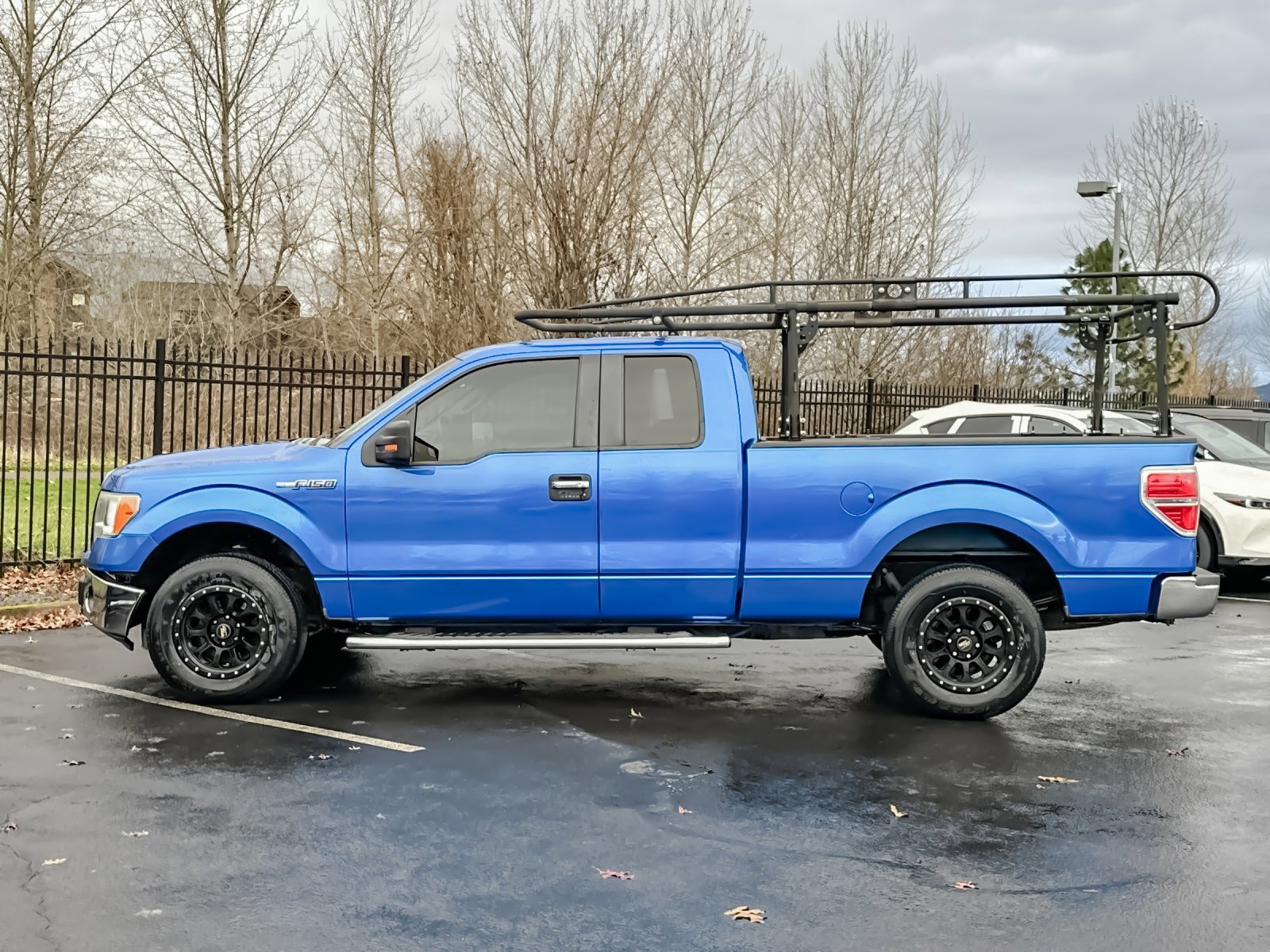 Used 2014 Ford F150 XLT w/ XLT Chrome Package image 7