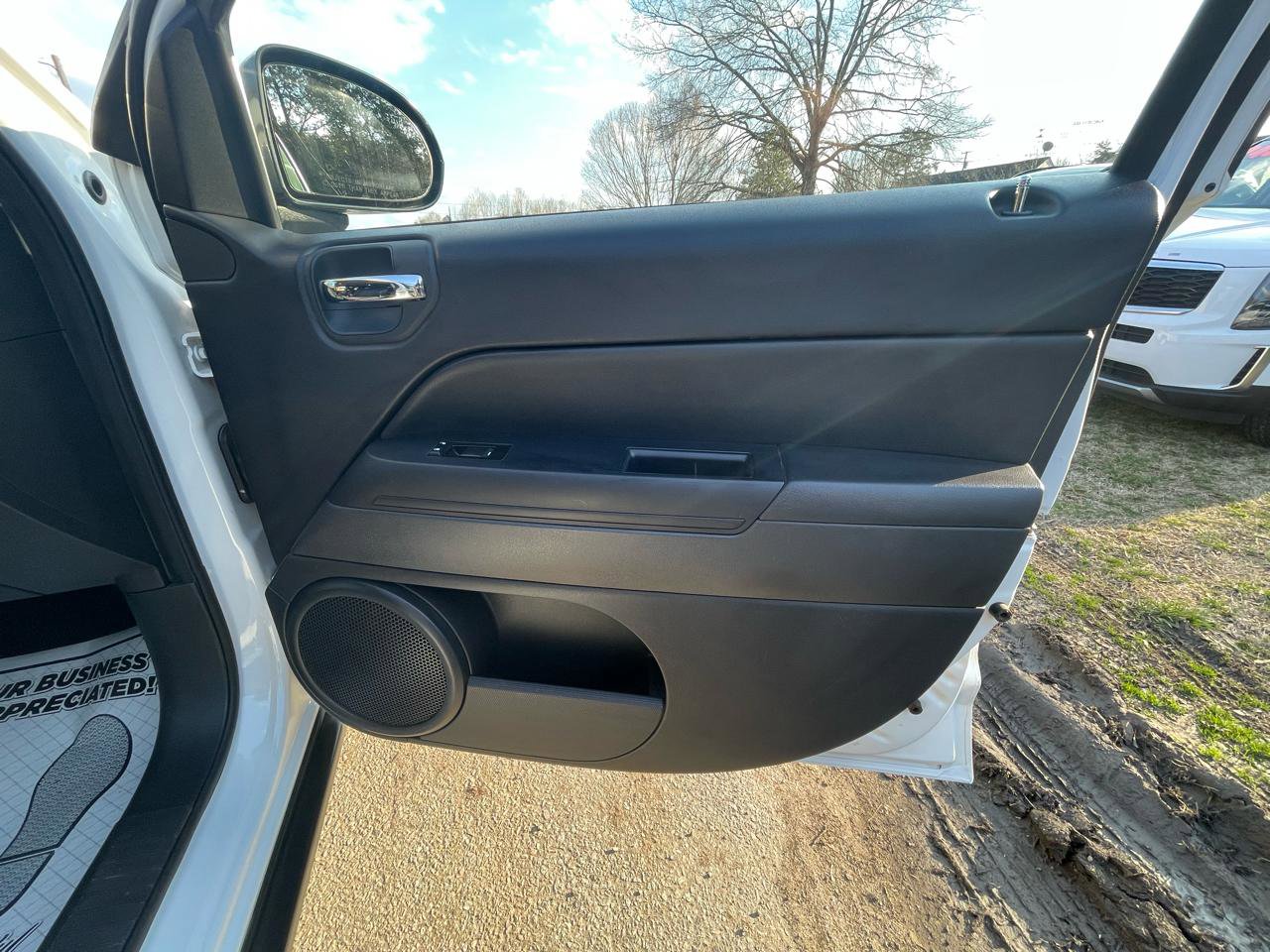 Used 2016 Jeep Compass Sport w/ Power Value Group image 26