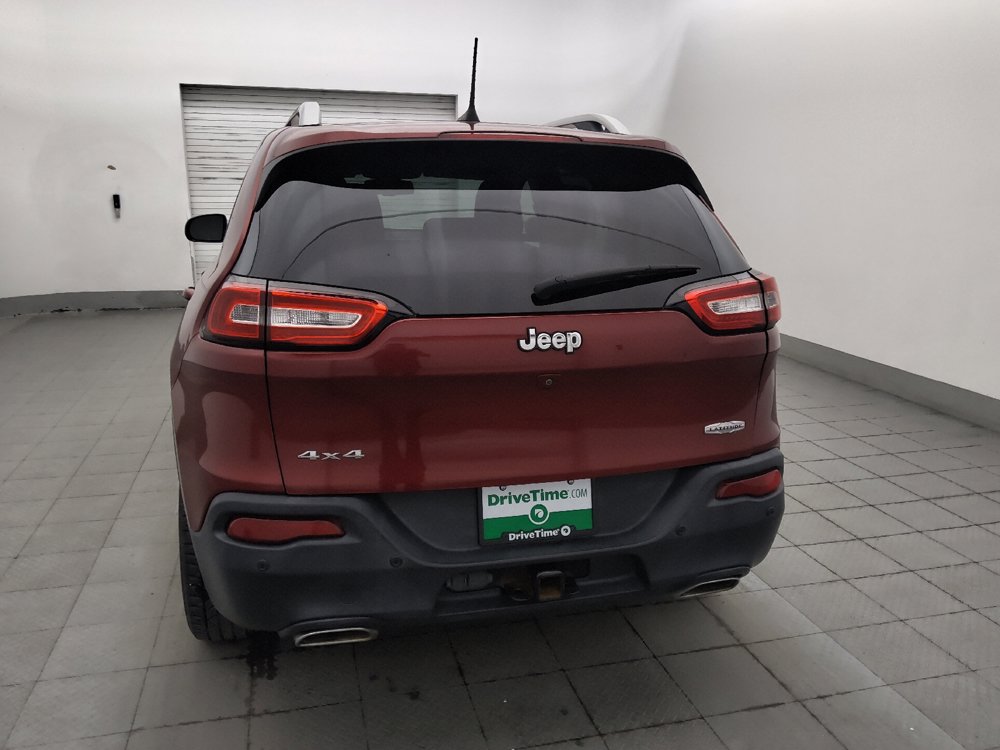Used 2017 Jeep Cherokee Latitude w/ Comfort/Convenience Group AWD/4WD image 6