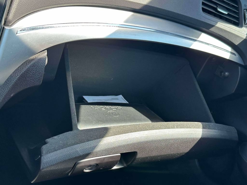 Used 2020 Acura ILX w/ Premium Package FWD image 31