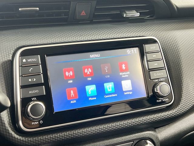 Used 2022 Nissan Kicks S FWD image 14