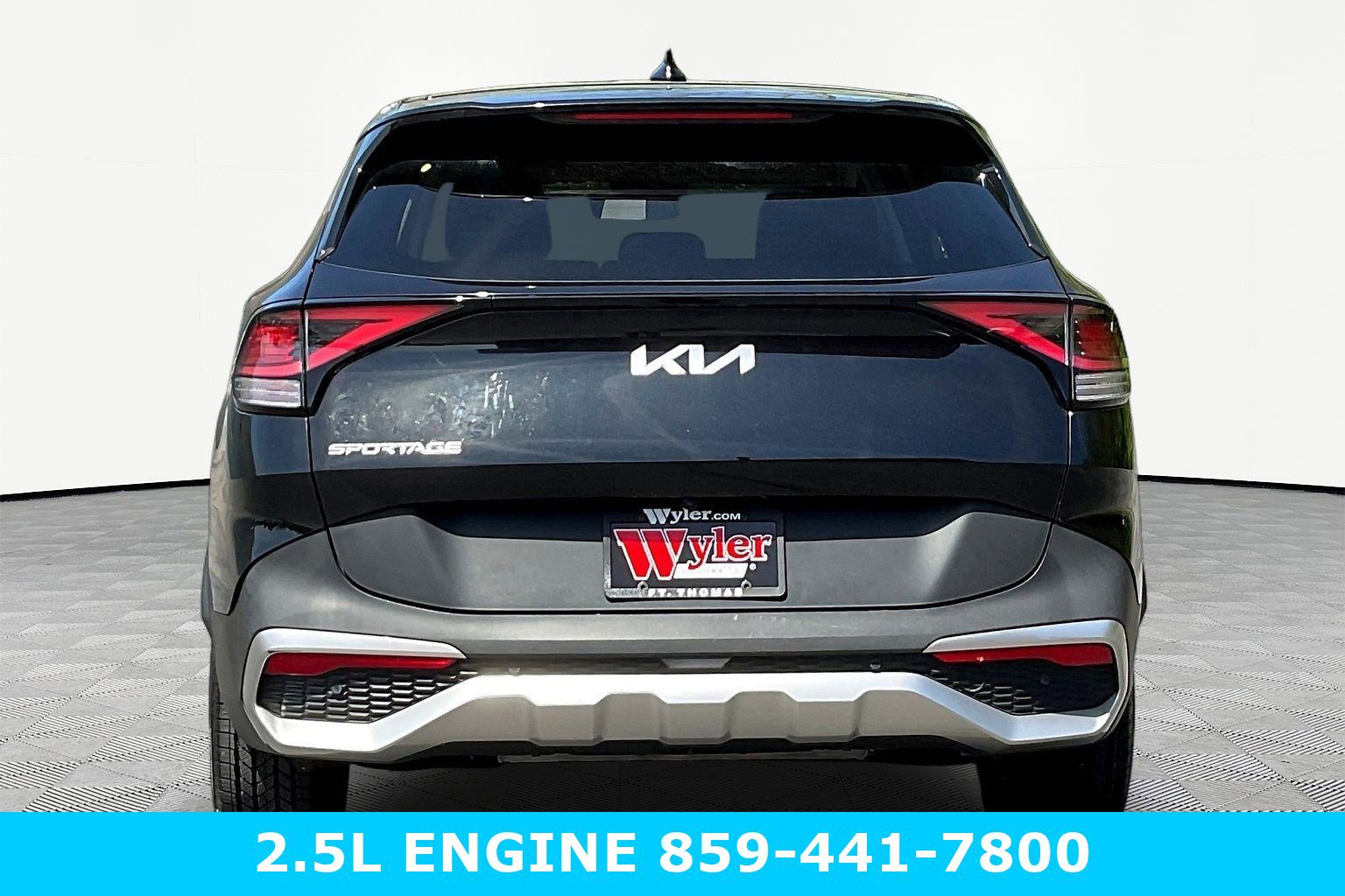 Used 2023 Kia Sportage LX image 5