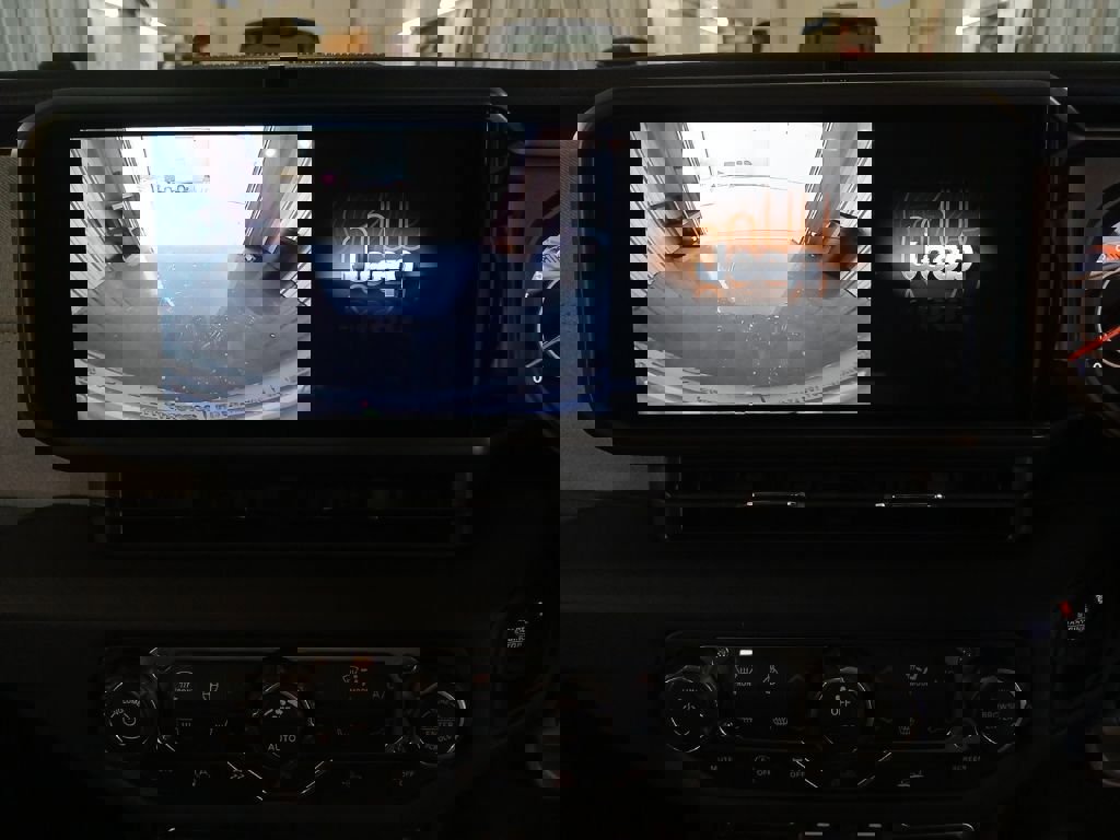 New 2026 Jeep Wrangler Unlimited Sport w/ Convenience Group image 16