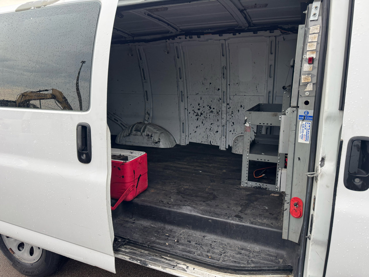 Used 2011 Chevrolet Express 1500 AWD w/ Power Package image 10