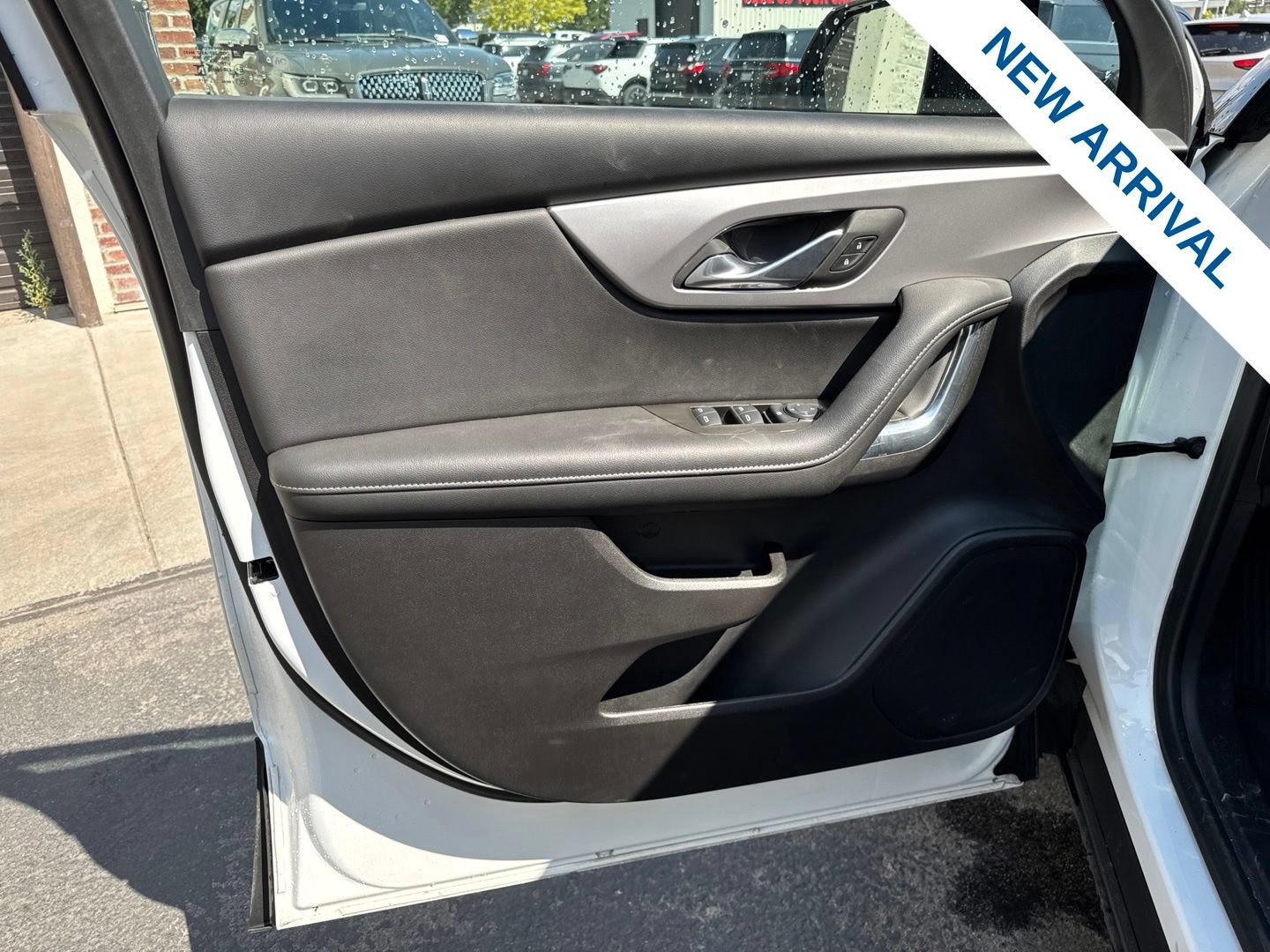 Used 2024 Chevrolet Blazer LT w/ Midnight/Sport Edition AWD/4WD image 18