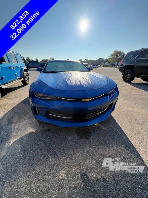 Used 2018 Chevrolet Camaro LT w/ RS Package RWD image 13