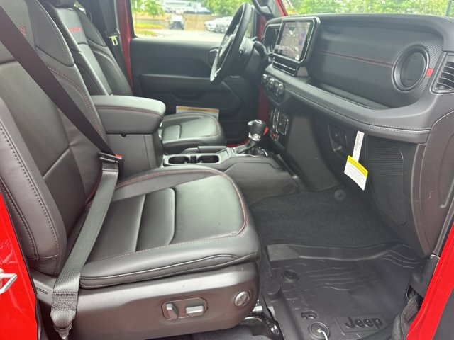 New 2026 Jeep Wrangler Unlimited Rubicon AWD/4WD image 14