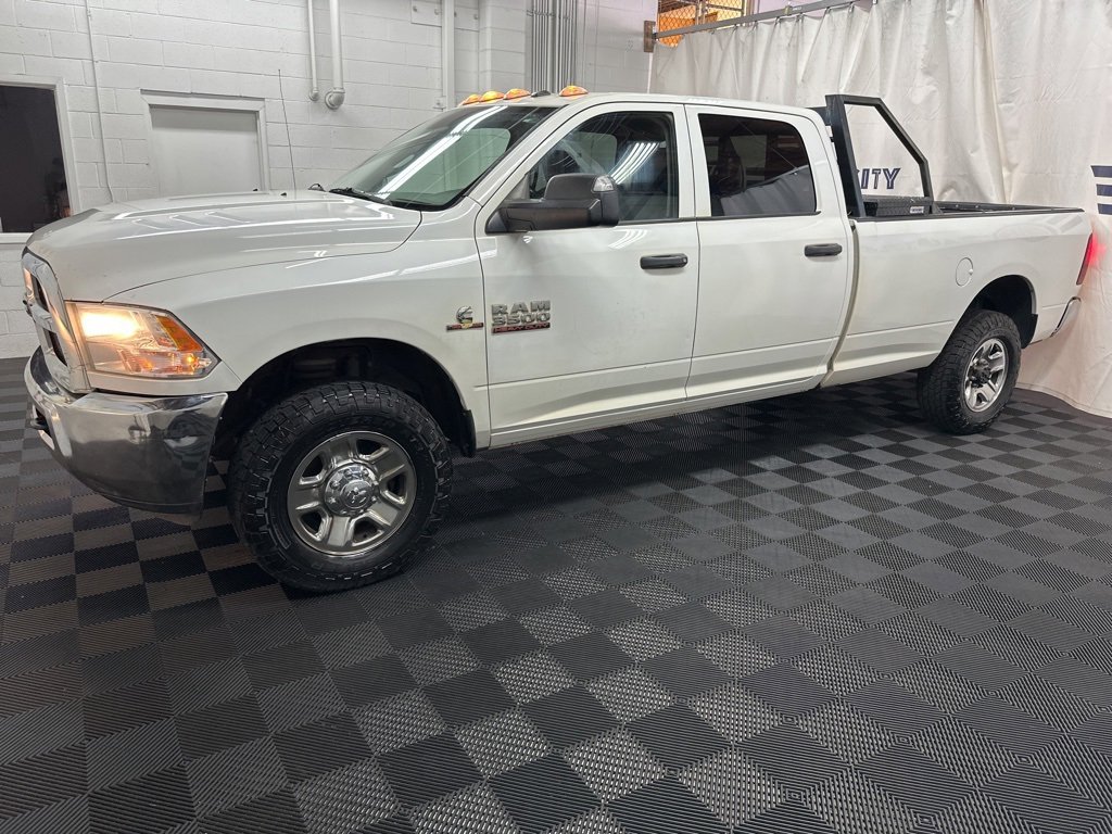 Used 2014 RAM 3500 Tradesman w/ Chrome Appearance Group image 5